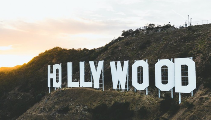 movie extra jobs