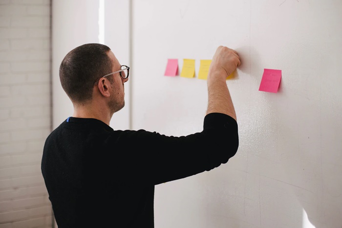 live without a job pricing and logistics