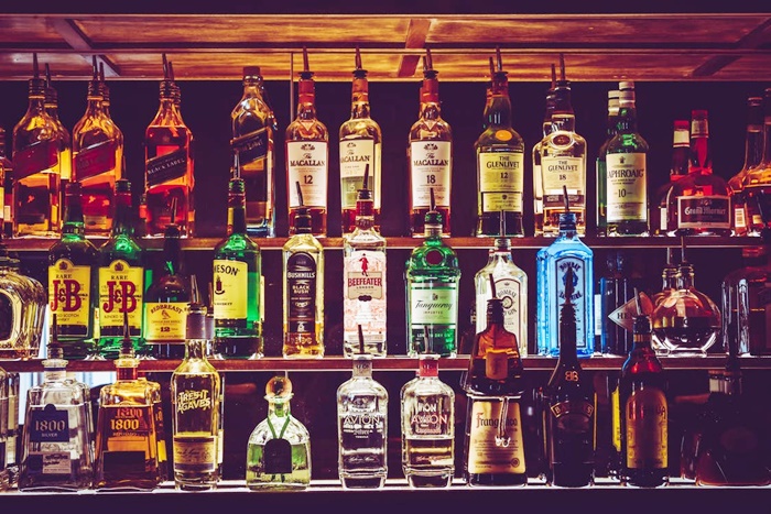 become a bartender