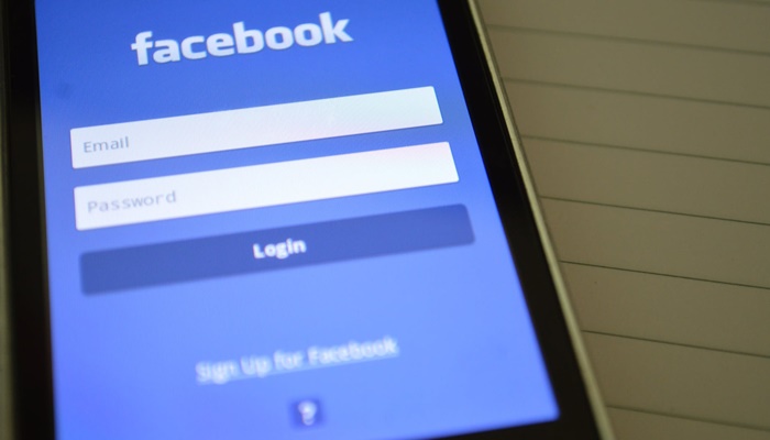 how to make money on facebook