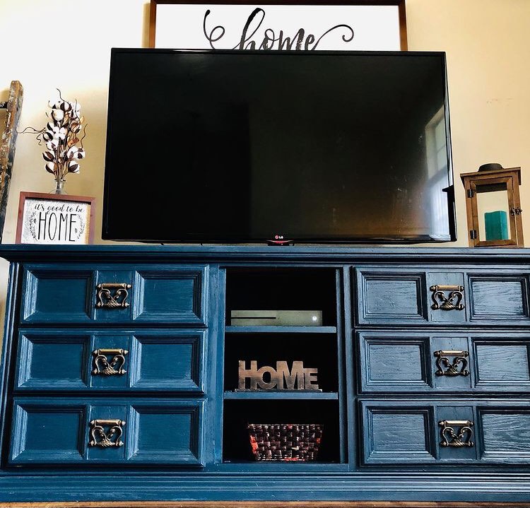 staging your furniture pictures